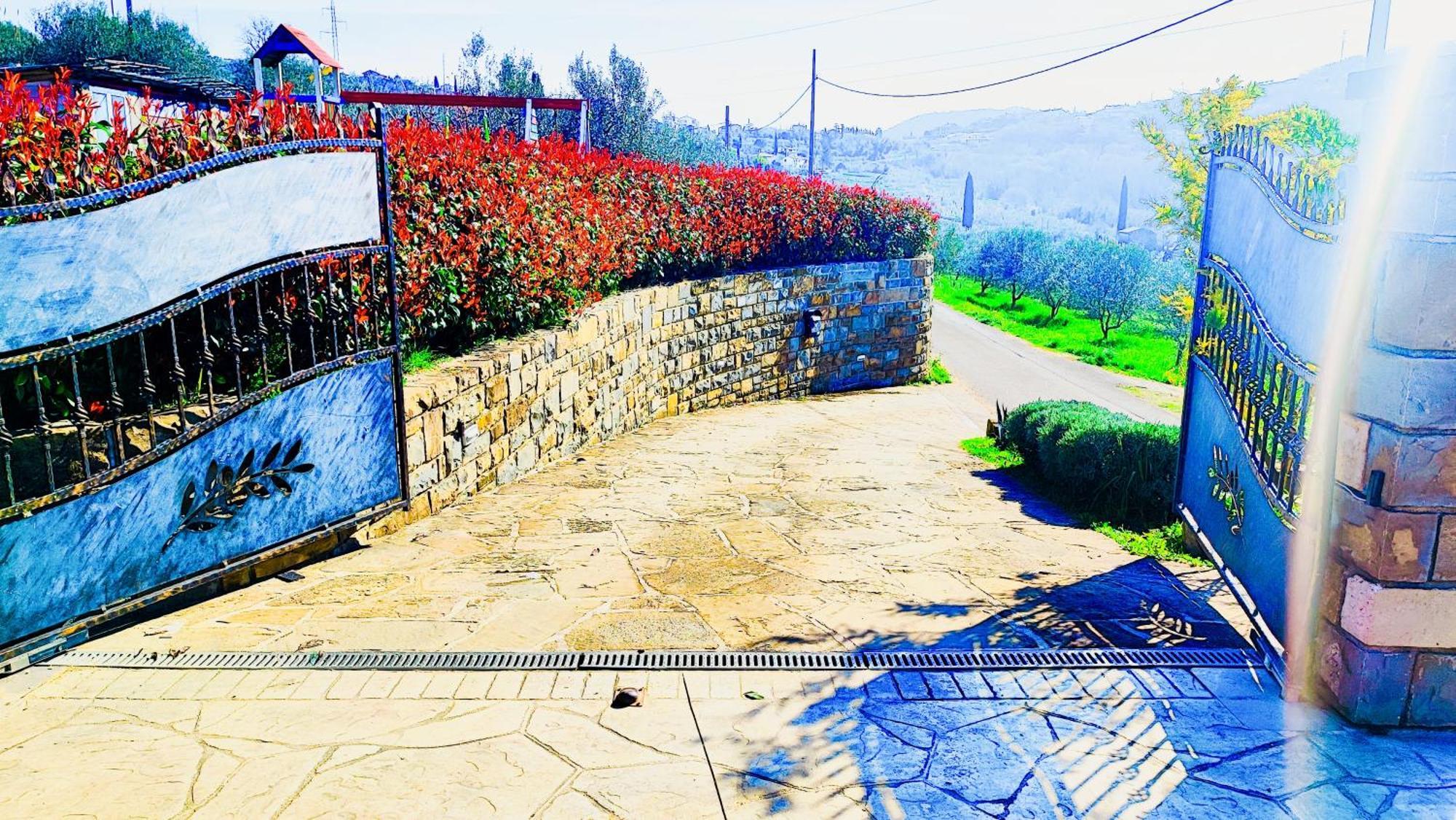 Apartment Wine & Olive Oil Mofardin Koper Exterior foto